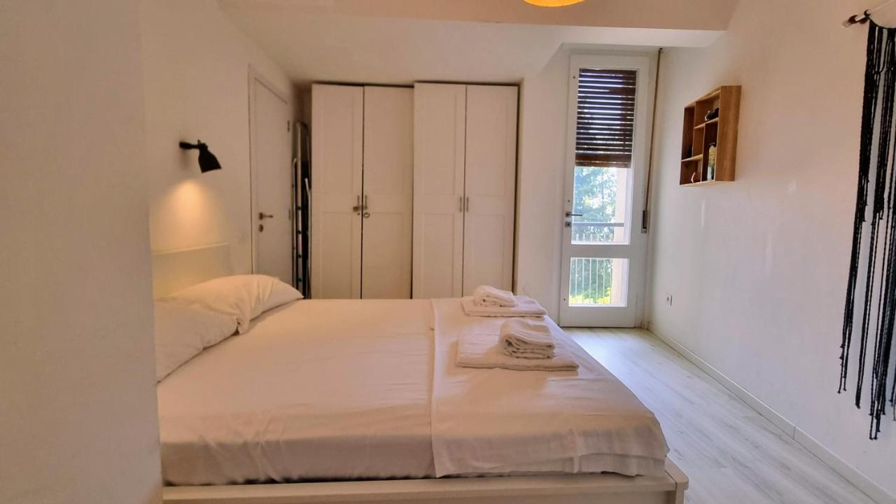 Sea Breeze - Barcola Apartment Триест Екстериор снимка