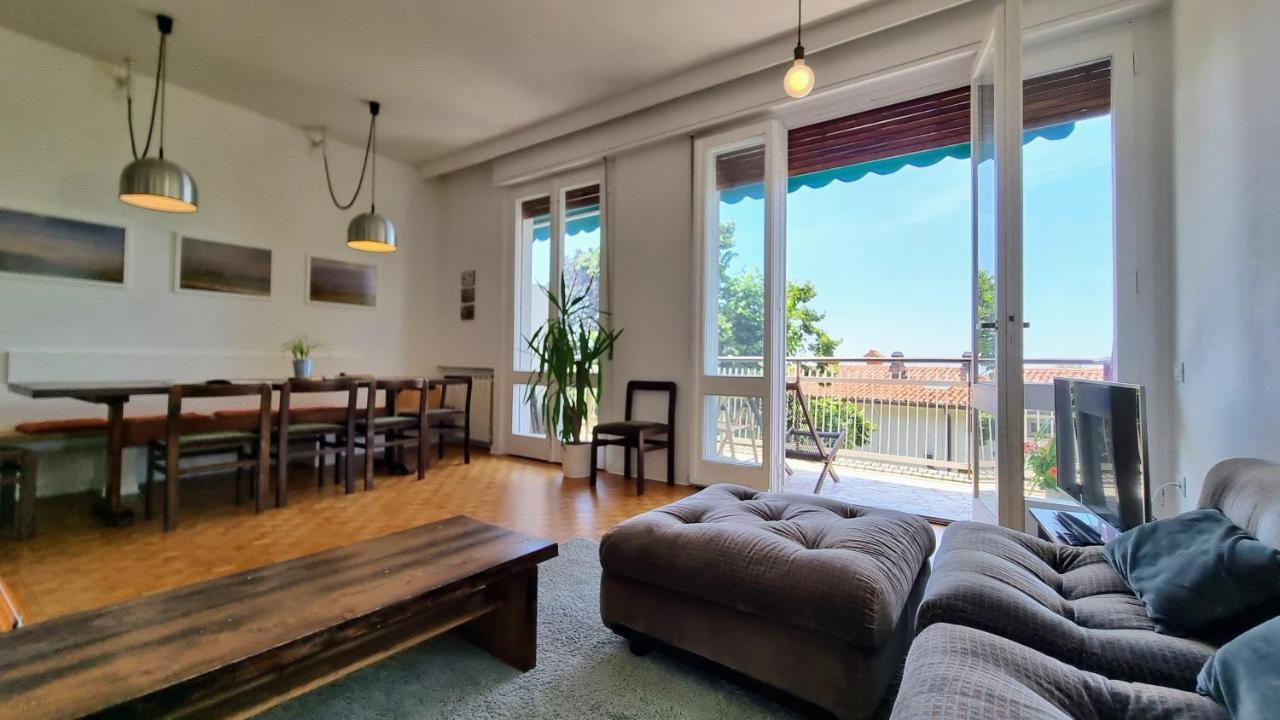 Sea Breeze - Barcola Apartment Триест Екстериор снимка