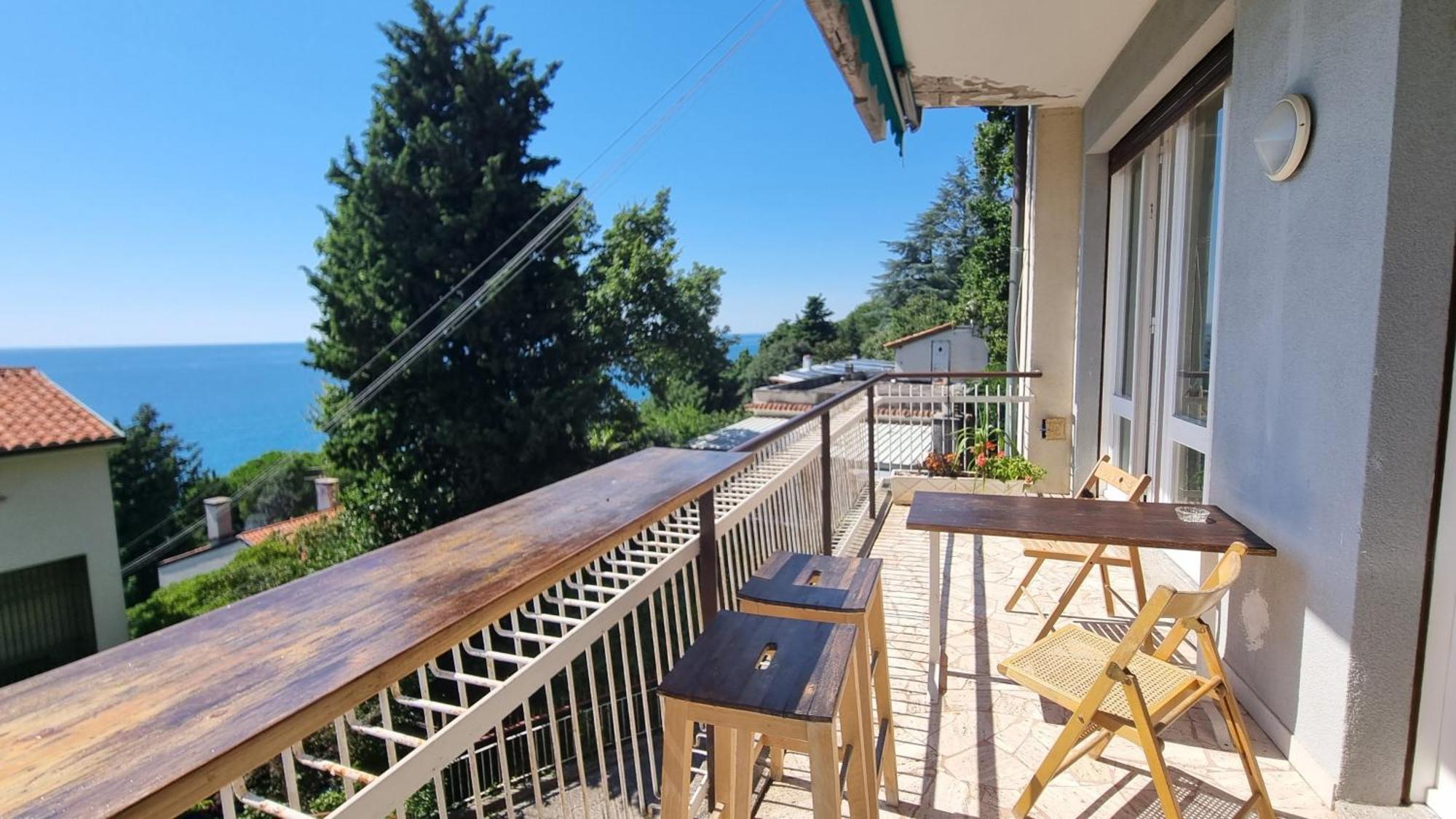 Sea Breeze - Barcola Apartment Триест Екстериор снимка