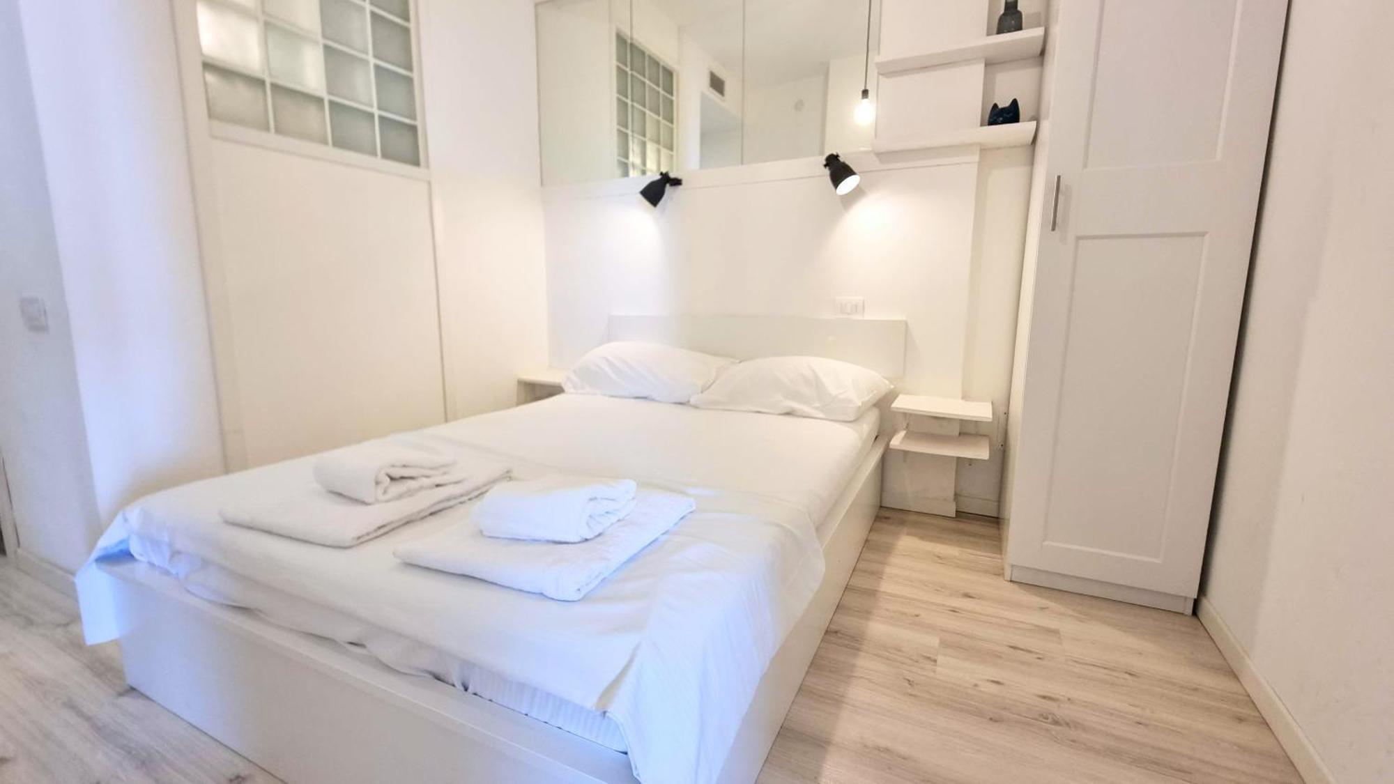 Sea Breeze - Barcola Apartment Триест Екстериор снимка