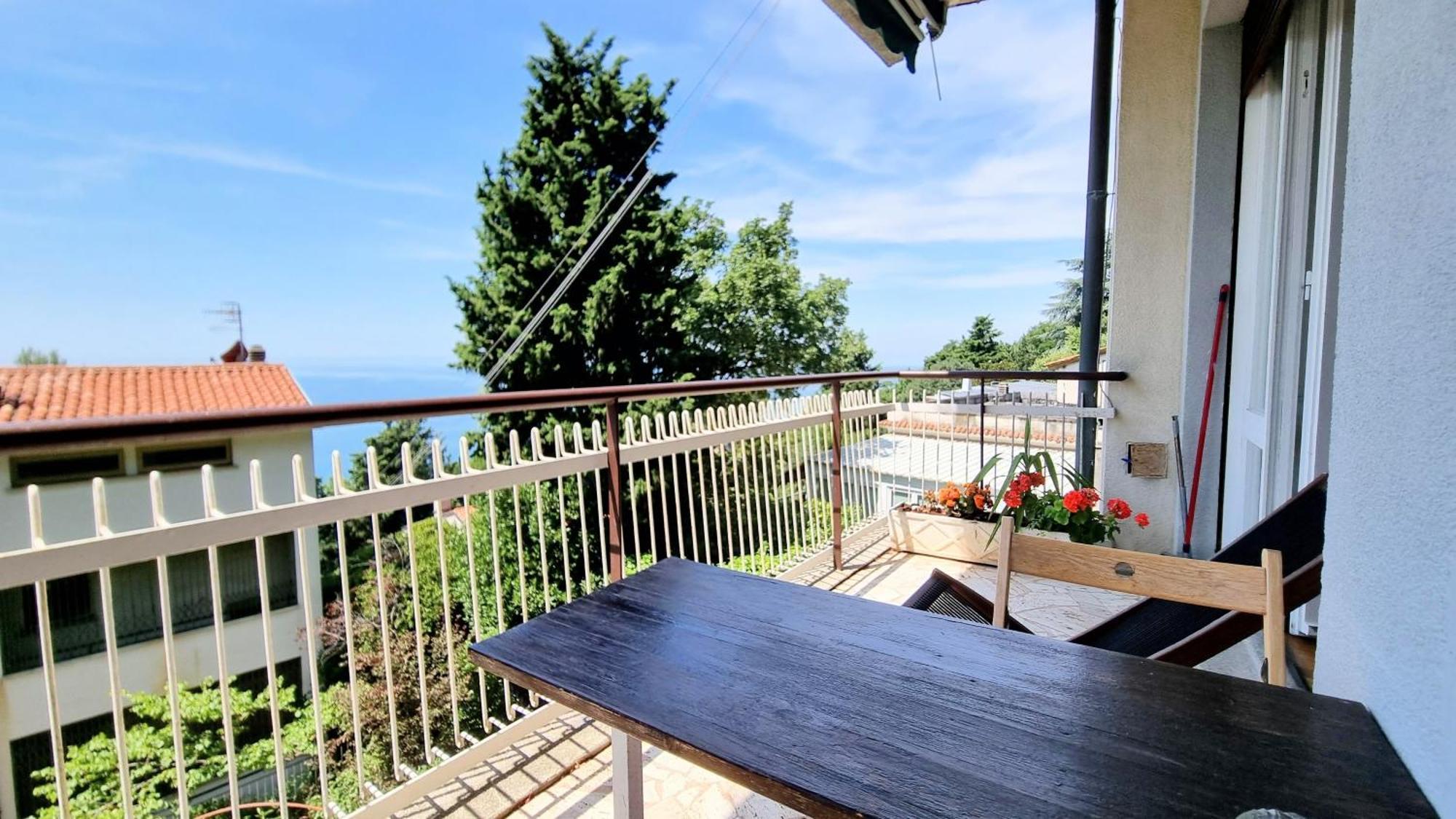Sea Breeze - Barcola Apartment Триест Екстериор снимка