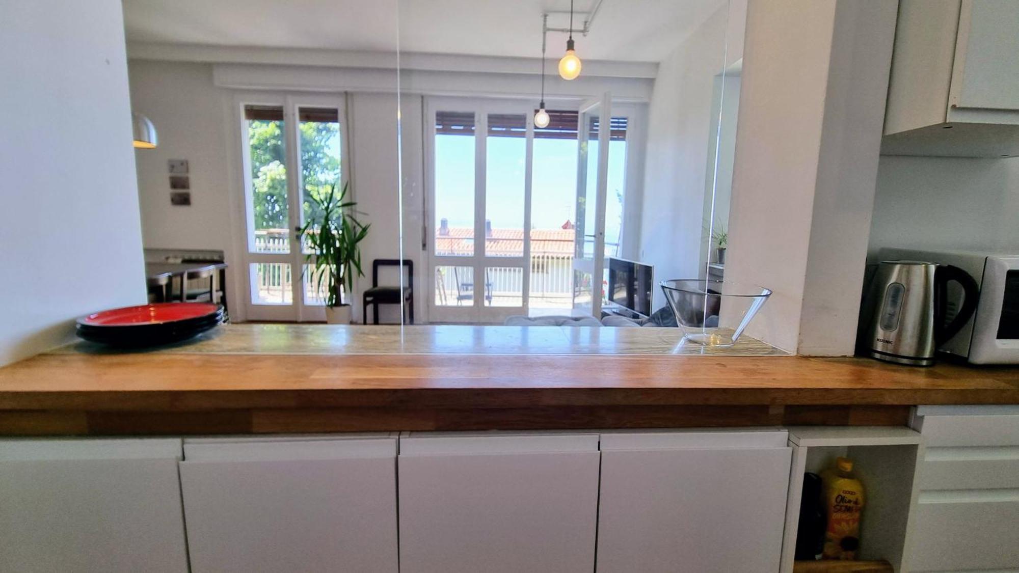 Sea Breeze - Barcola Apartment Триест Екстериор снимка