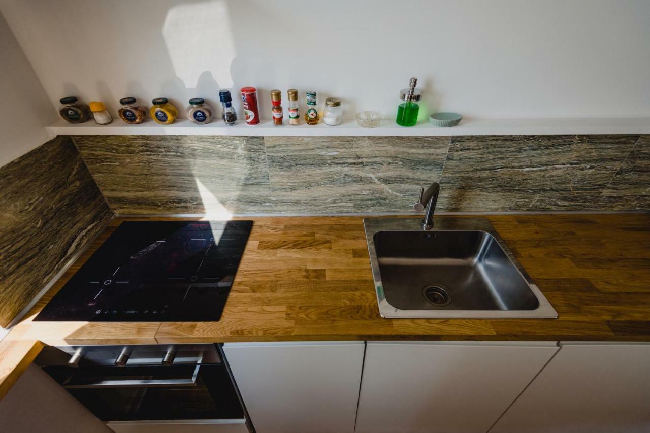 Sea Breeze - Barcola Apartment Триест Екстериор снимка